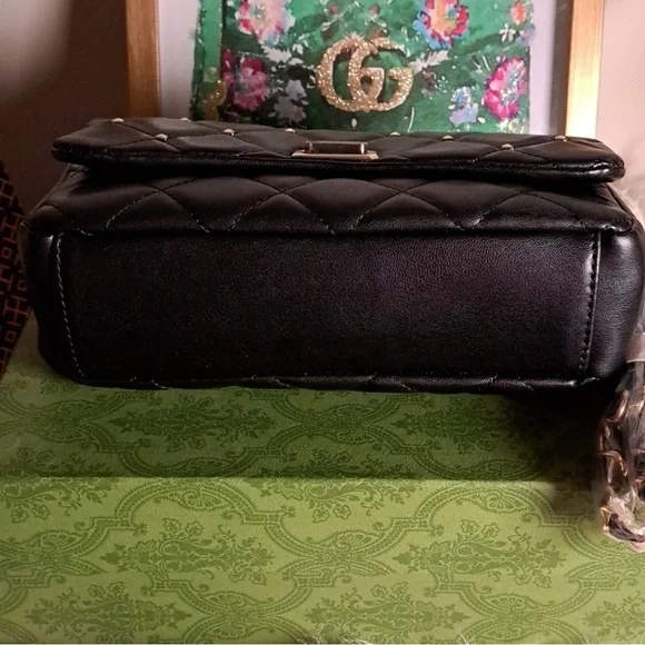 NWT Badgley Mischka Shoulder Diamond Quilted Bag Black Vegan Leather - Picture 5 of 5